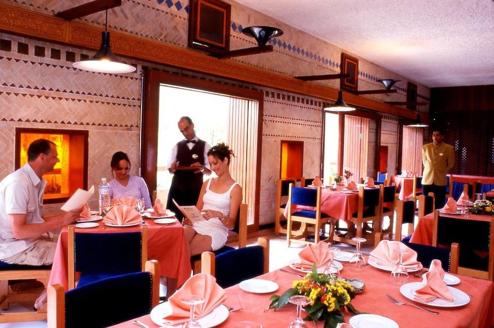 Hotel Sidi Harazem Esterno foto