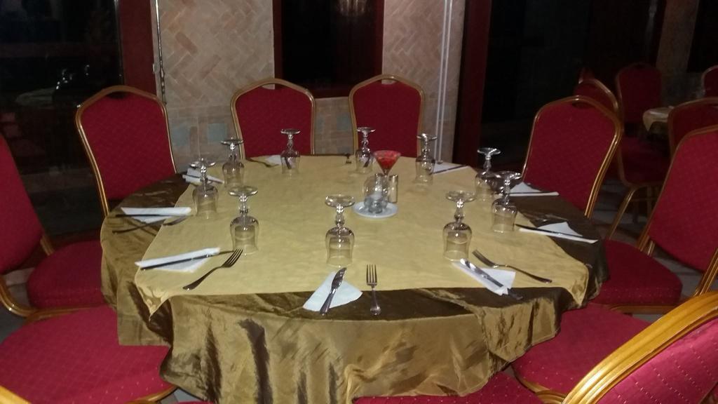 Hotel Sidi Harazem Esterno foto