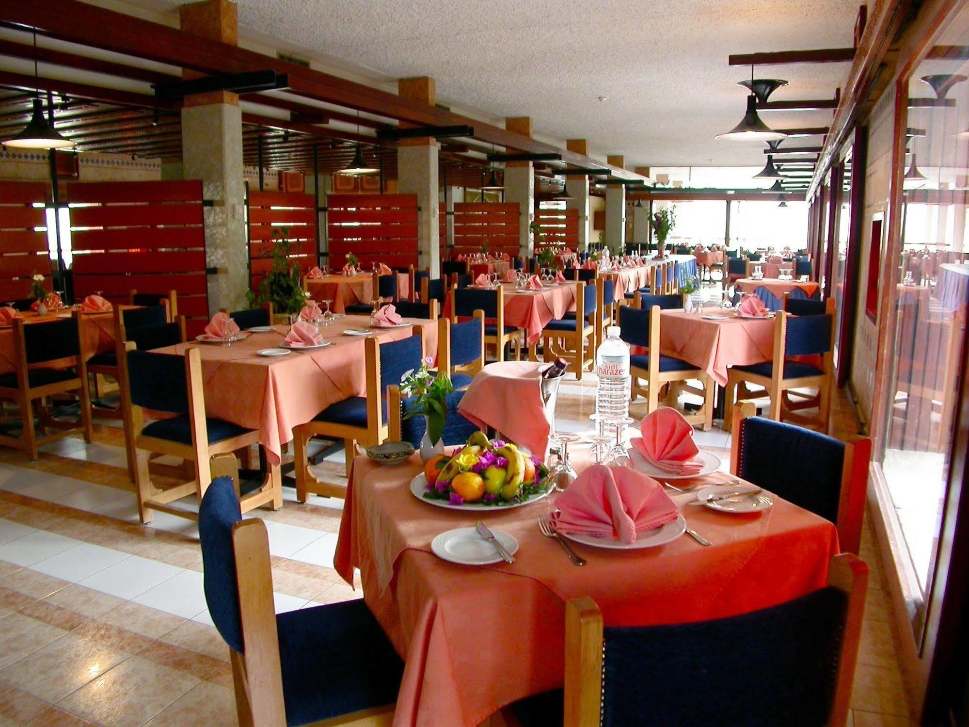Hotel Sidi Harazem Esterno foto