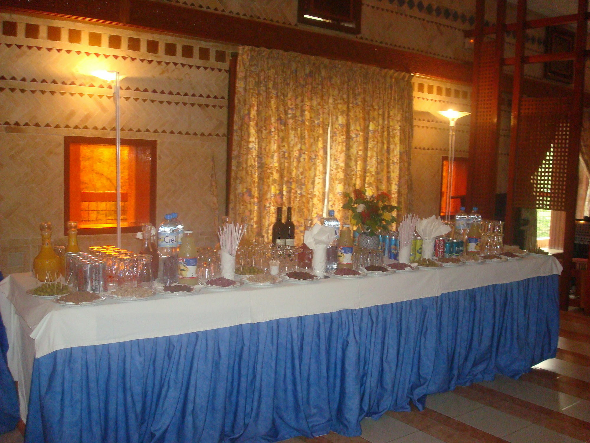 Hotel Sidi Harazem Esterno foto
